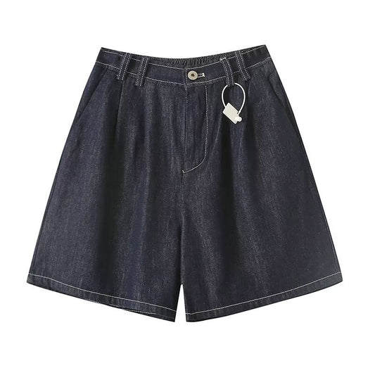 Elastic waist casual pleated denim straight shorts for women